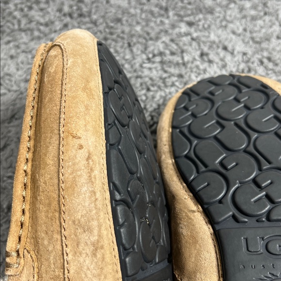 Ugg ascot slippers size 9 - Picture 10 of 15